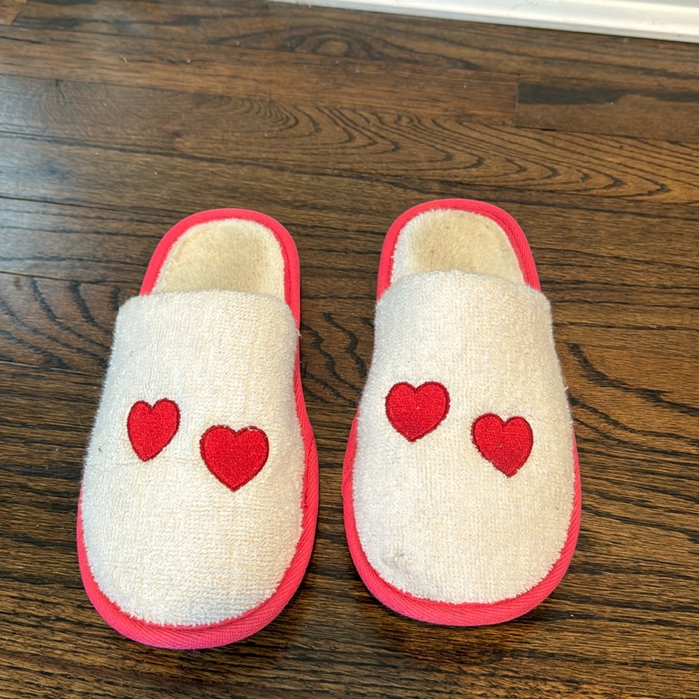 Roller Rabbit Heart Slippers